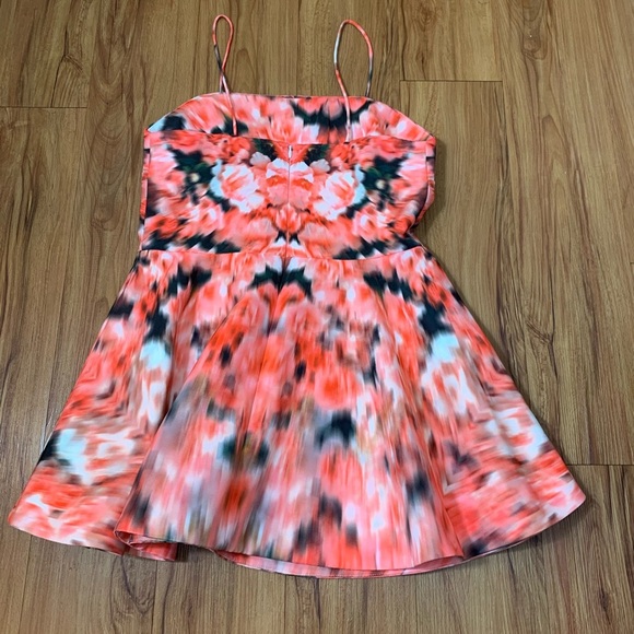 Finders Keepers Talk Is Cheap Floral Mini Dress - Picture 7 of 16